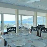 Sunny Saranda