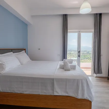 Sunny Hotel Sarande